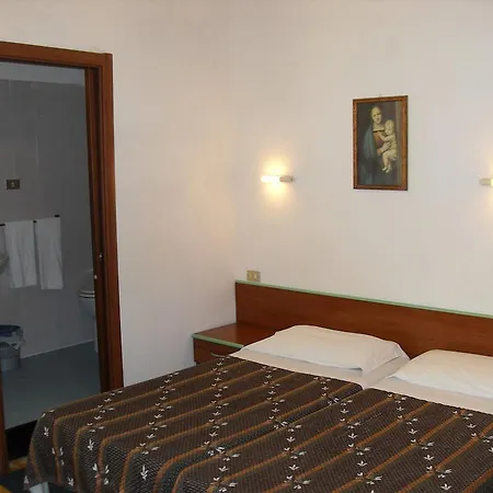 Guest house Mary's House *